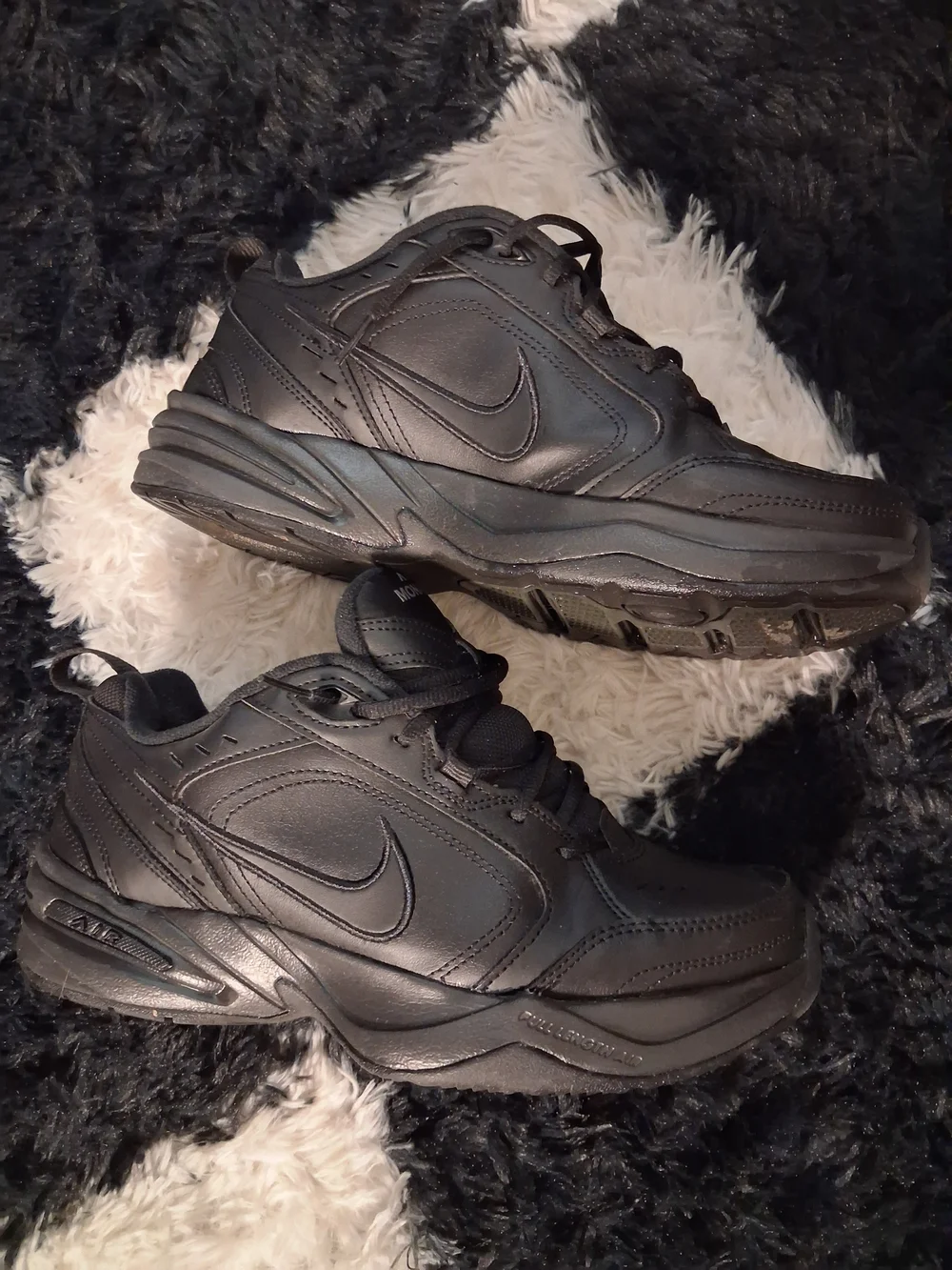 Nike Air Monarch Men's Black Athletic Shoes